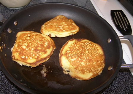 caramel-pancakes3.jpg