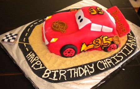 Lightning Mcqueen Birthday Cake on Says Happy Birthday Jordan And This One Says Happy Birthday Christian