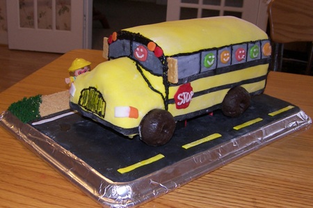 school-bus-cake5.jpg