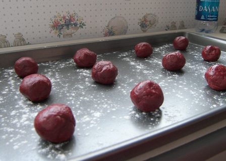 red-velvet-balls.jpg