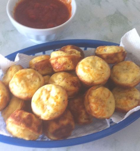 pepperoni pizza puffs