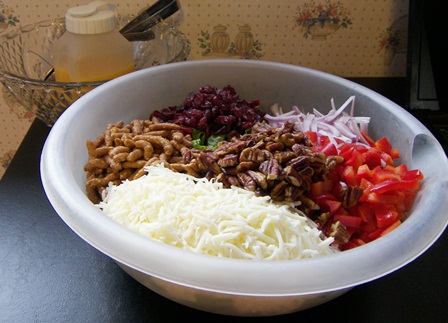 colorific-salad-b4-mixing.jpg