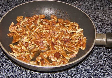 colorific-salad-pecans.jpg